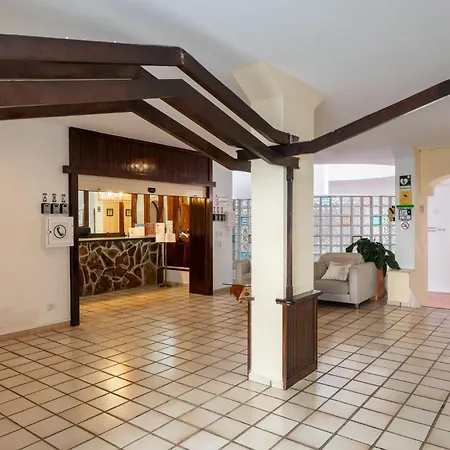 Place With A Large Terrace Apartament *