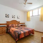 Place With A Large Terrace Apartamento