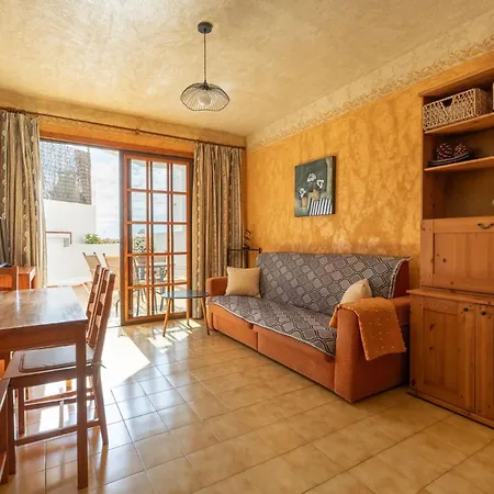Apartment Place With A Large Terrace Los Cristianos (Tenerife)