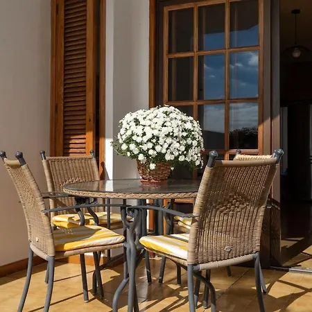 Place With A Large Terrace Apartment *