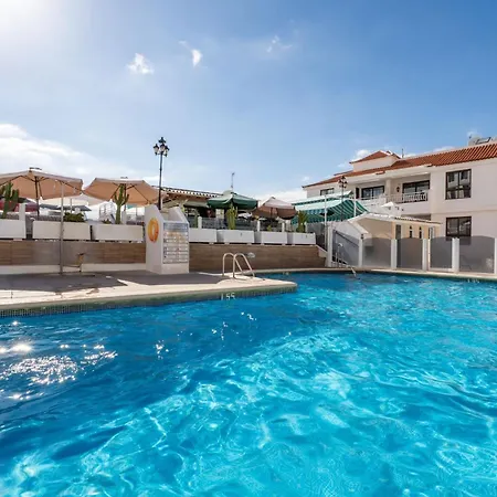 Place With A Large Terrace Apartment