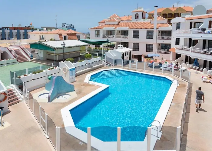 Apartment Place With A Large Terrace Los Cristianos (Tenerife)