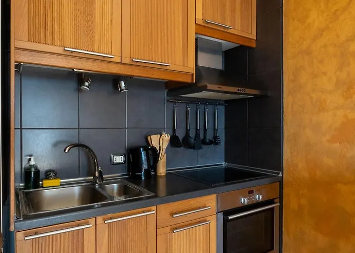 Apartment Place With A Large Terrace Los Cristianos (Tenerife)