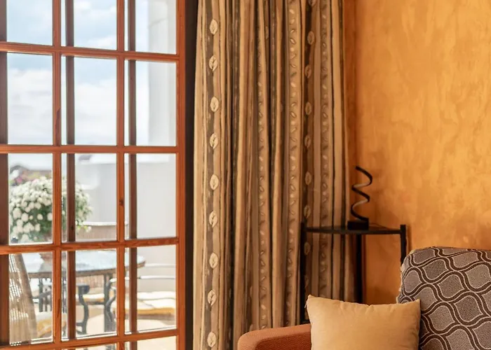 Place With A Large Terrace *