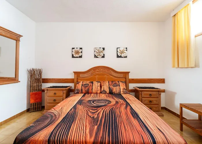 Place With A Large Terrace Los Cristianos (Tenerife)