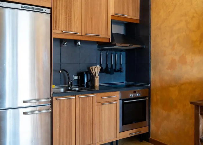 Place With A Large Terrace *