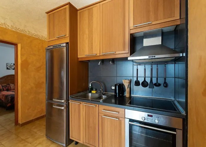 Place With A Large Terrace * Los Cristianos (Tenerife)